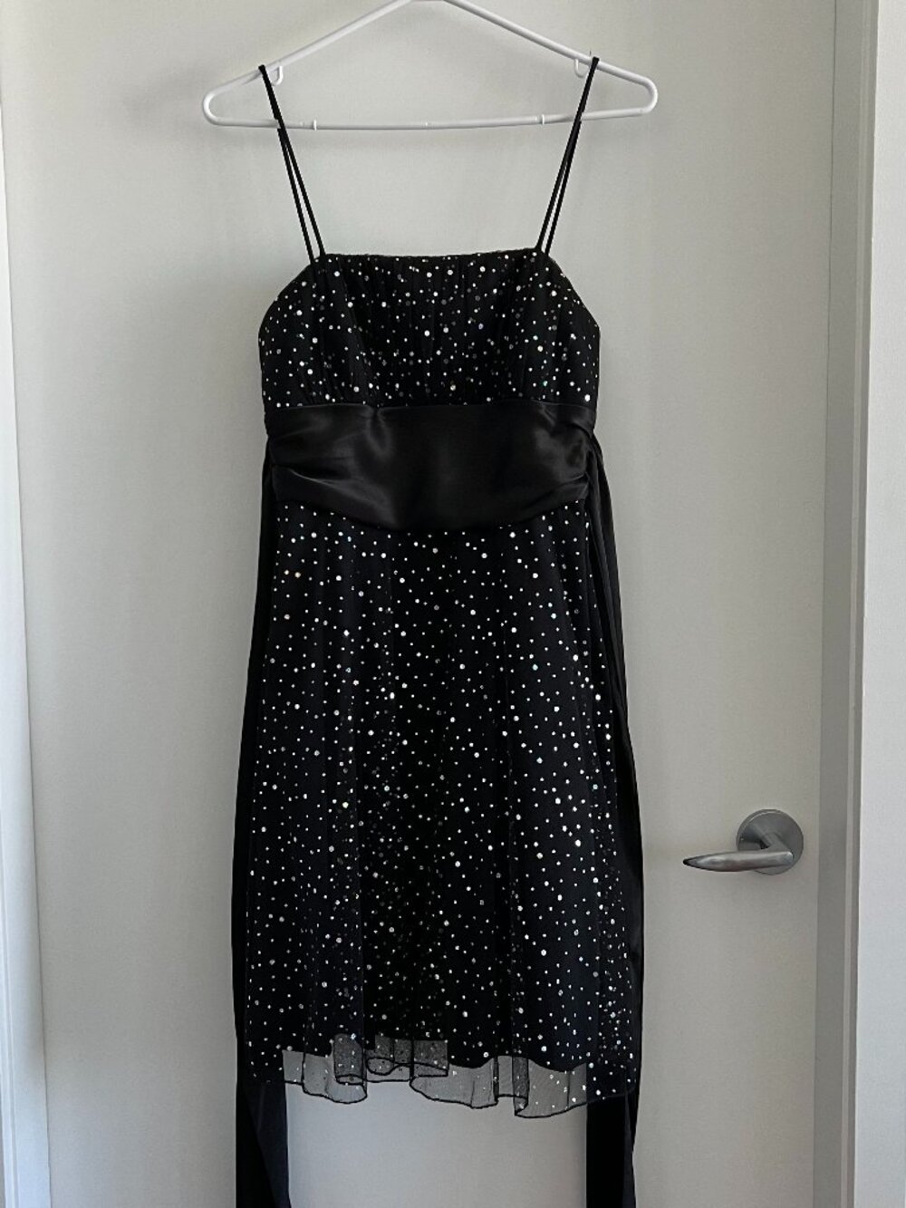 GLAM Les Ailes de la Mode Black Sequin Mesh Formal Dress Satin Bow Size 9